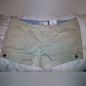 So Women's Junior's Khaki Shorts Button/Zip NEW W TAGS! Size 9